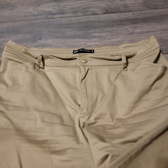 Lee Relaxed Fit Khaki Pants.  Size 10 long - Picture 4 of 6
